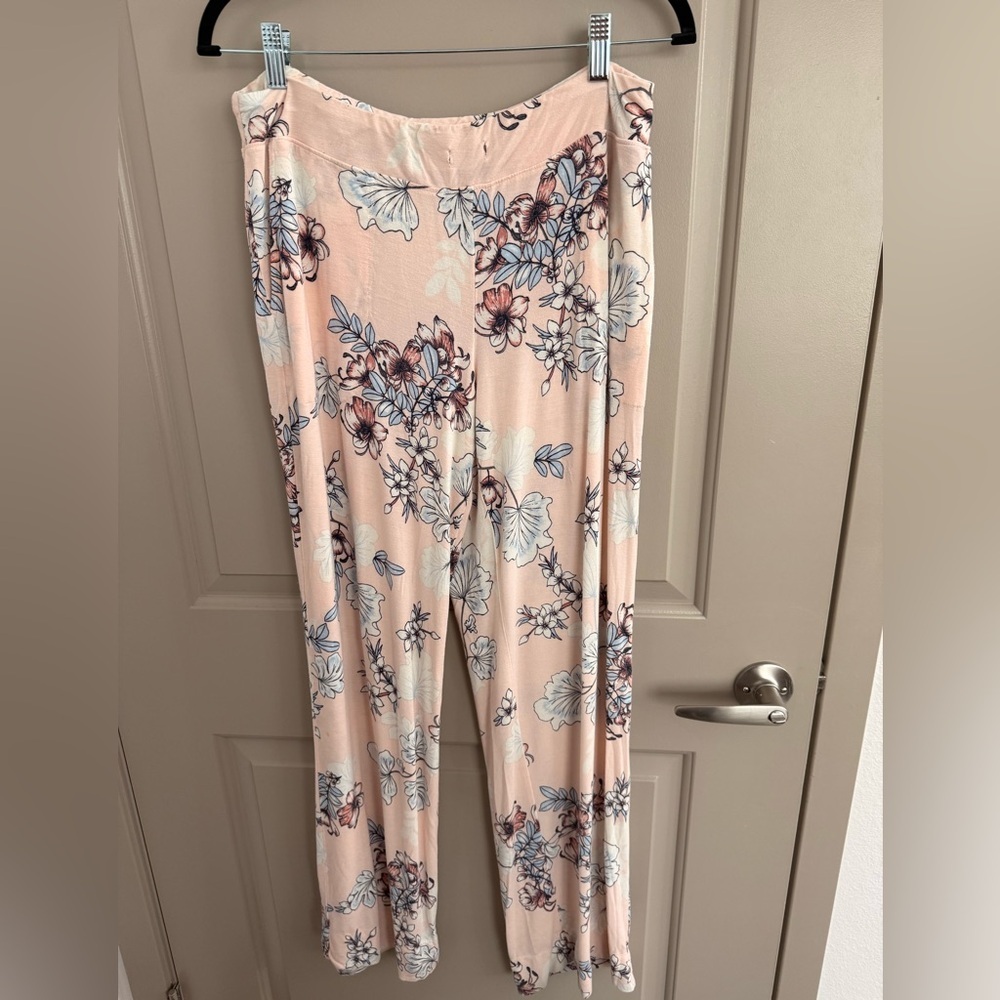 Soma “Notched Collar” short sleeve/pants peach floral print sz Large - Picture 9 of 10